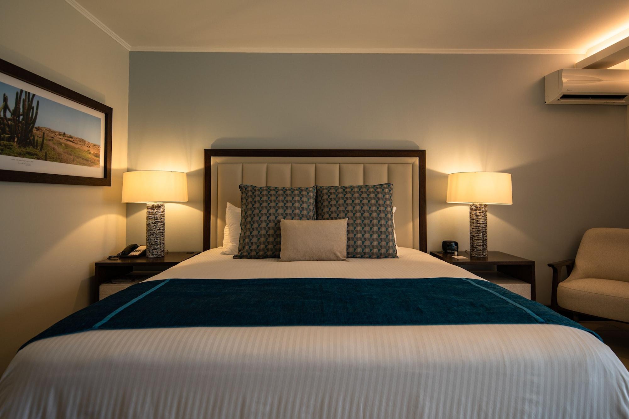 Manchebo Beach Resort And Spa Palm Beach Esterno foto