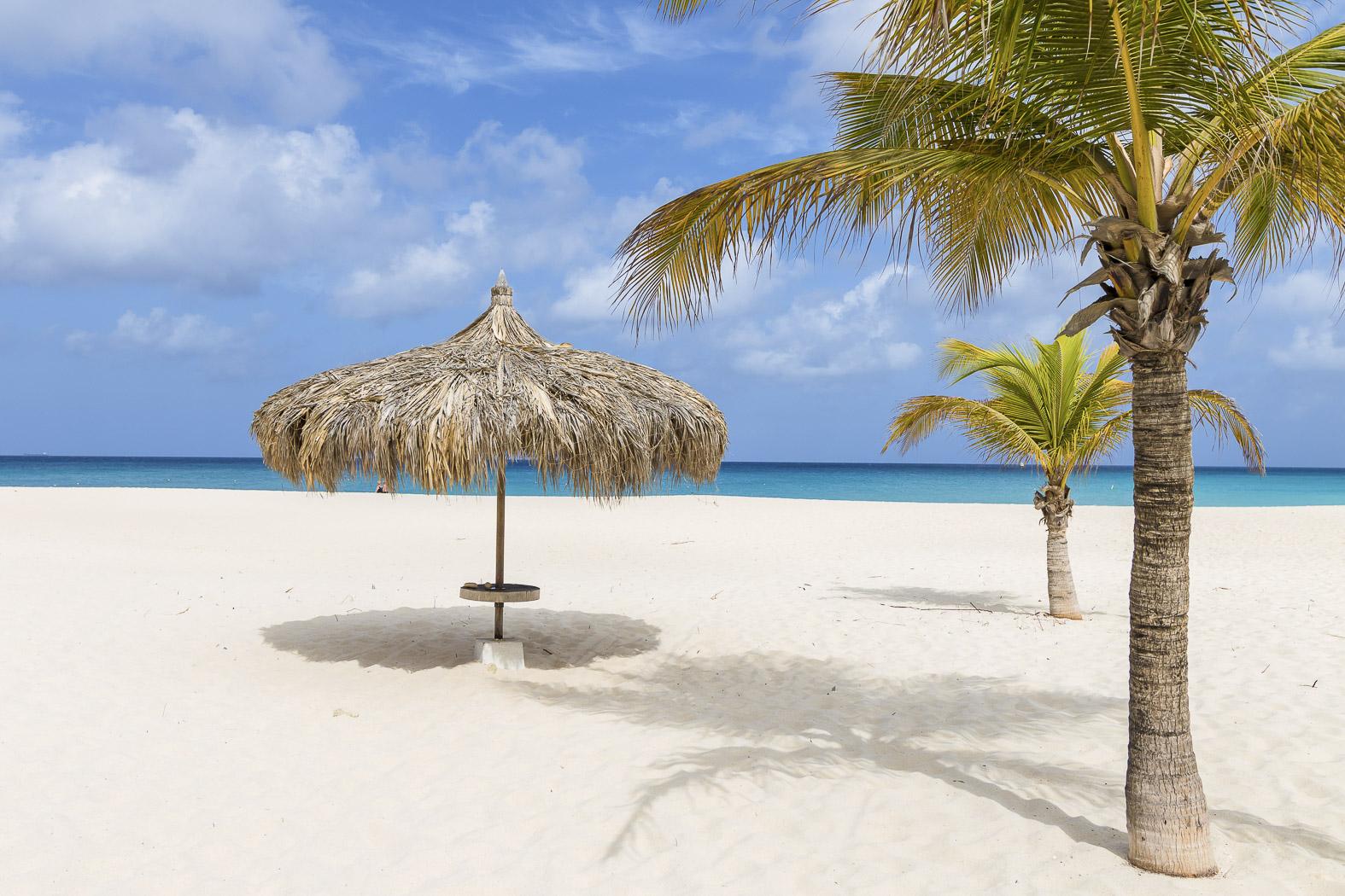 Manchebo Beach Resort And Spa Palm Beach Esterno foto