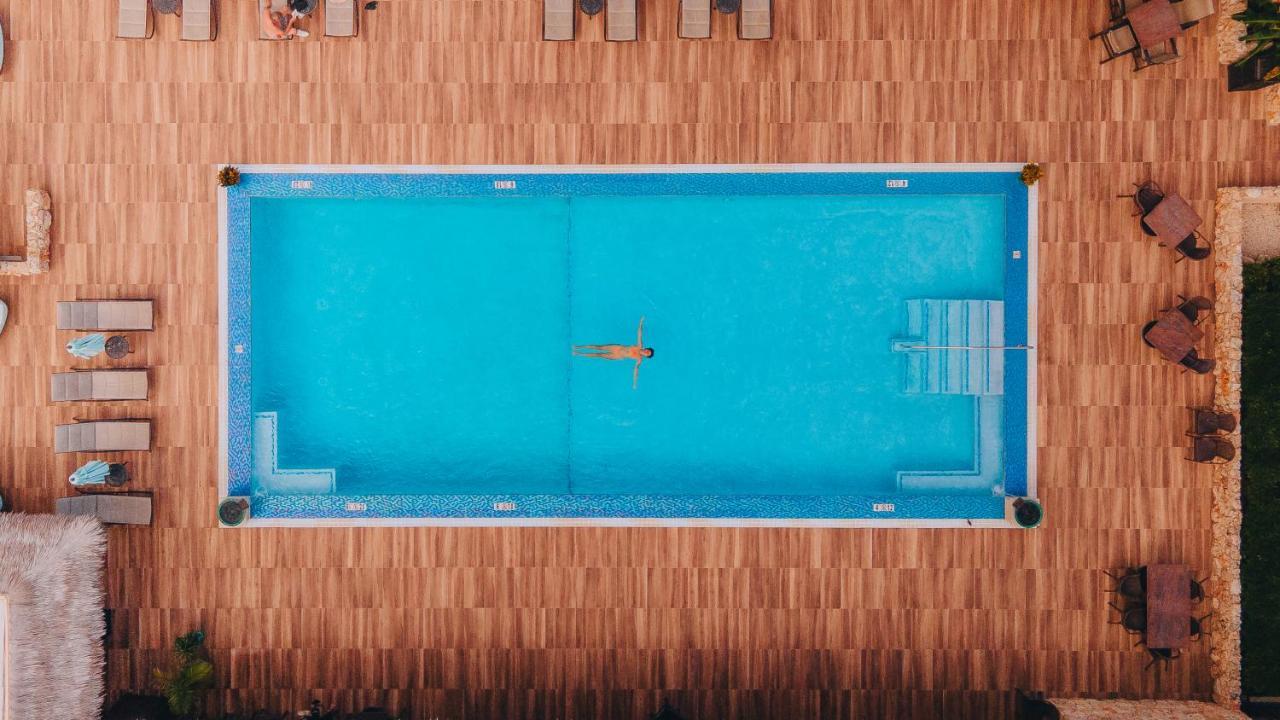Manchebo Beach Resort And Spa Palm Beach Esterno foto