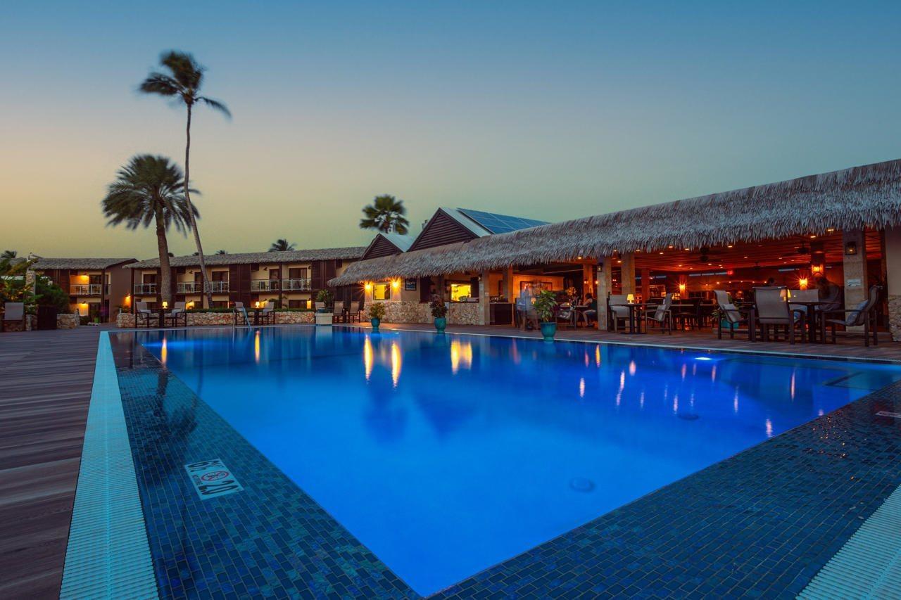 Manchebo Beach Resort And Spa Palm Beach Esterno foto