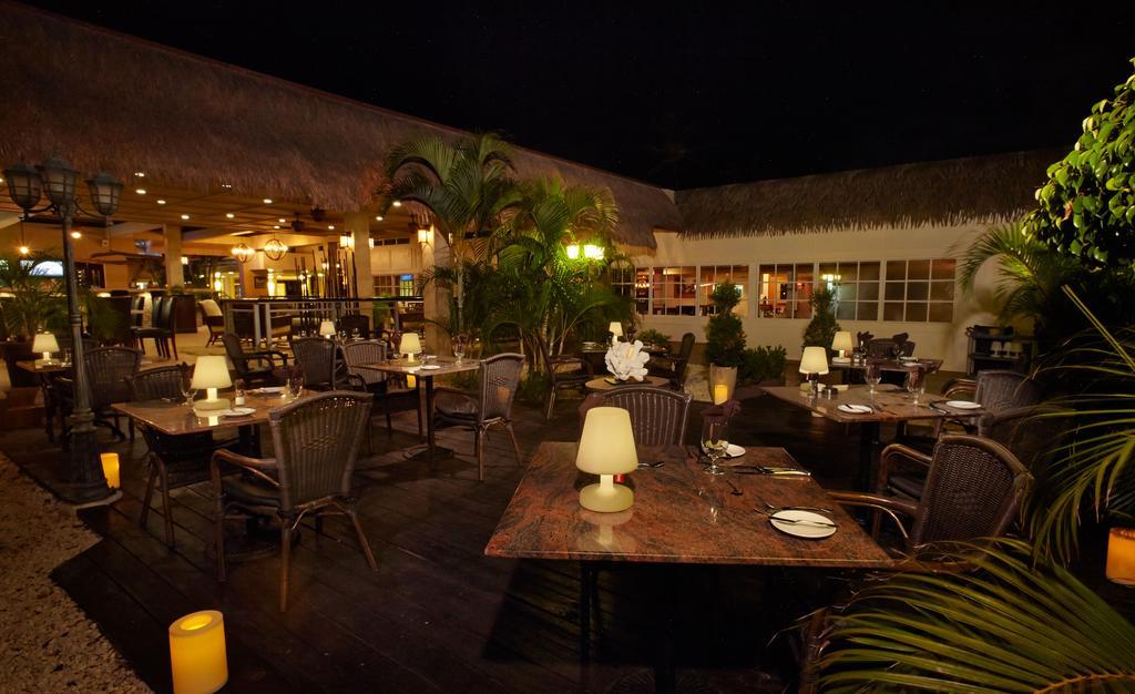 Manchebo Beach Resort And Spa Palm Beach Esterno foto